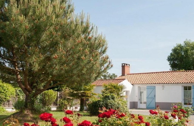 Gîte Saint-Urbain, 3 pièces, 4 personnes - FR-1-426-303