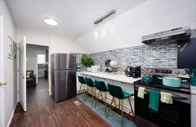 Game House + Patio and Parking