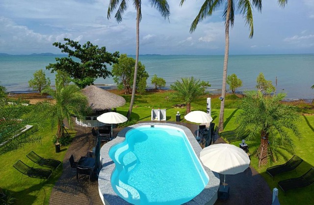 ganze Villa beachfront-pool-villa-Apartment