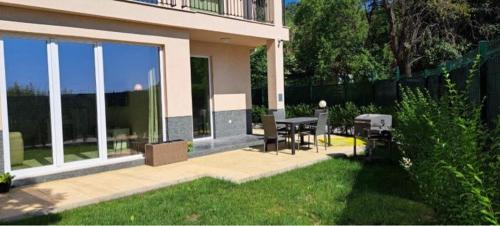 Garden Appartment Fichoza 3 - 80m from the sea