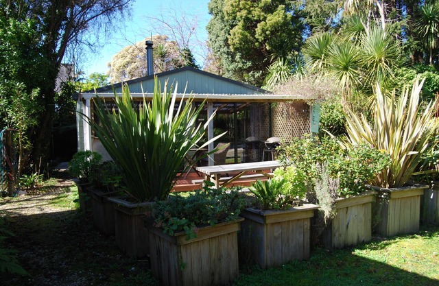 Garden Chalet , Golden Bay Lodge