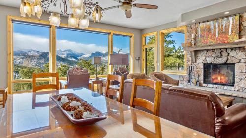 Garlands' Alpine Lodge Condominium 3 Bedroom condo