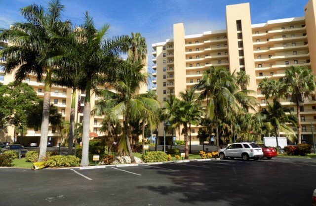 Gateway to Sanibel/Captiva 2/2 Ft. Myers Condo