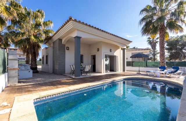 Gaviota 5 by Interhome