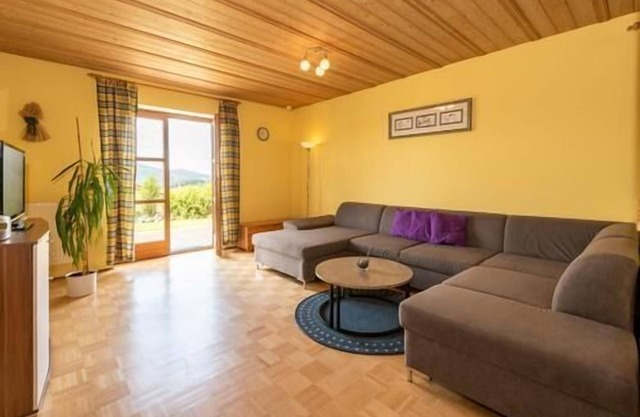 Gemütliche Ferienwohnung für 2-6 Personen (70 qm) mit Sonnenterrasse
