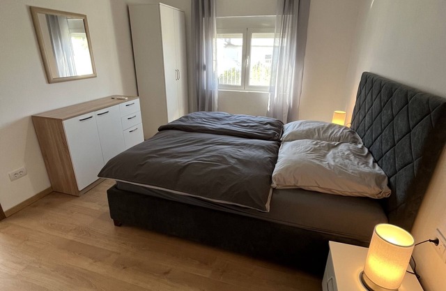 Gemütlicher Bungalow im Grünen Gelegen und nur 2 km zum Zentrum Entfernt