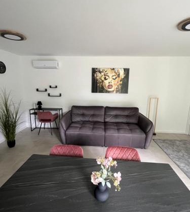 Gemini Lux- Moon Balaton