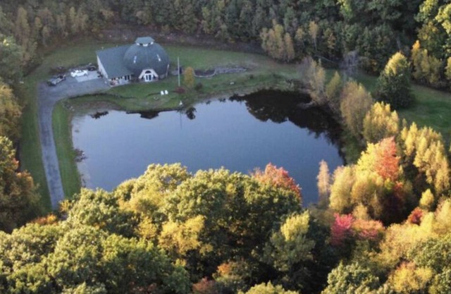 Geodesic Dome Lakefront Retreat - Childhood Home of a Paralympic Gold Medalist