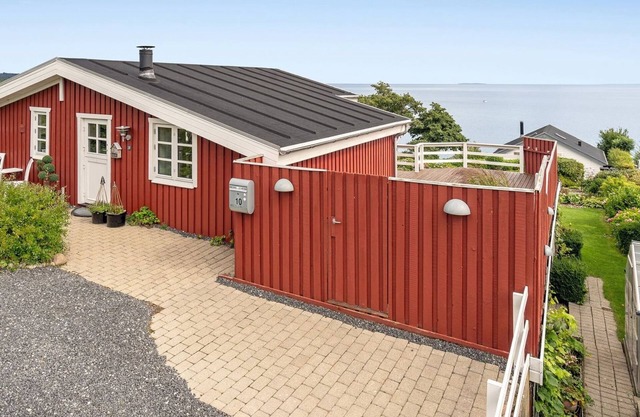 "Gesine" - 50m to the inlet by Interhome
