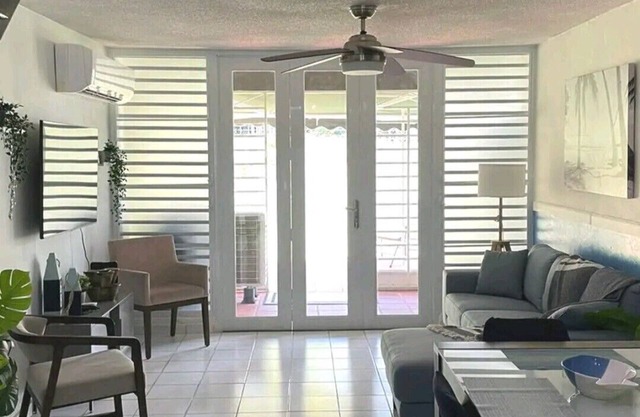 Get Cozy With Your Family in This Villa With Pool Access and 7 min From Beach.