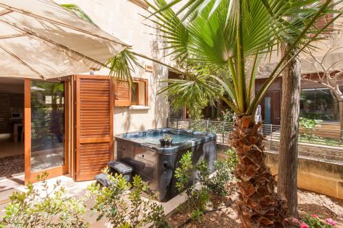 Getaway Npetto Gozitan Villa - Happy Rentals