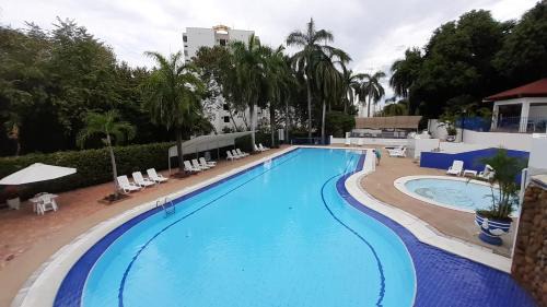 Girardot Resort Ap 6-402 Exclusiva vista panorámica-wi-fi