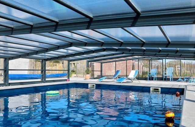 Gîte 4 people - 2 swimming pools (1 with telescopic dome) - The beach on foot