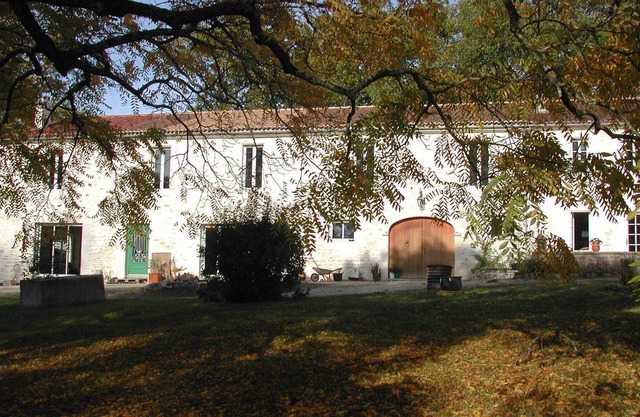 GITE *** - 8 people, in a 6 ha wooded park, between Rochefort and Royan