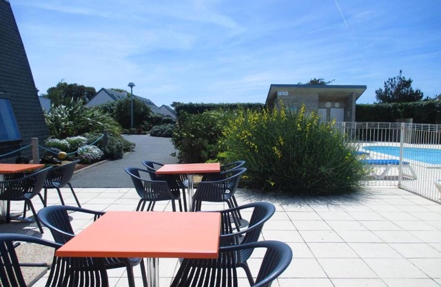 Gîte in La Turballe by the Sandy Beach