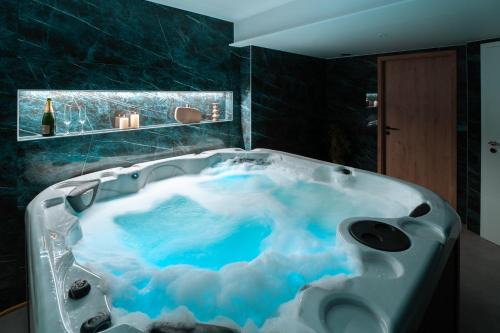 Gite La Ruine Alsace Jacuzzi billard 10 personnes
