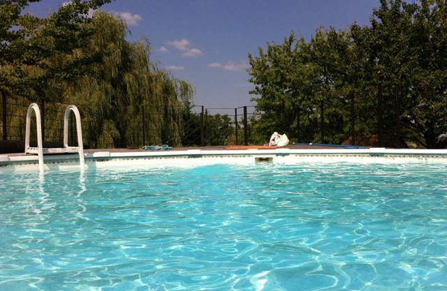 Gite Louchy-Montfand, 3 bedrooms, 7 persons
