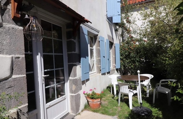 Gite Ruynes-en-Margeride, 2 bedrooms, 4 persons