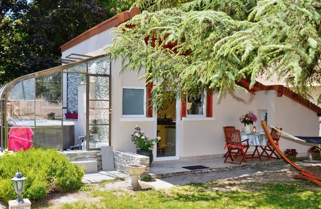 Gite Saint-Avertin, 1 bedroom, 2 persons