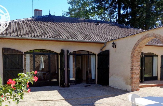 Gite Saint-Haon-le-Vieux, 3 bedrooms, 5 persons