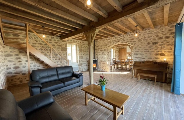 Gite Ygrande, 3 bedrooms, 8 persons