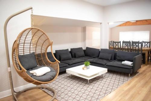 Glamorous Ybor Home Near Downtown 3br