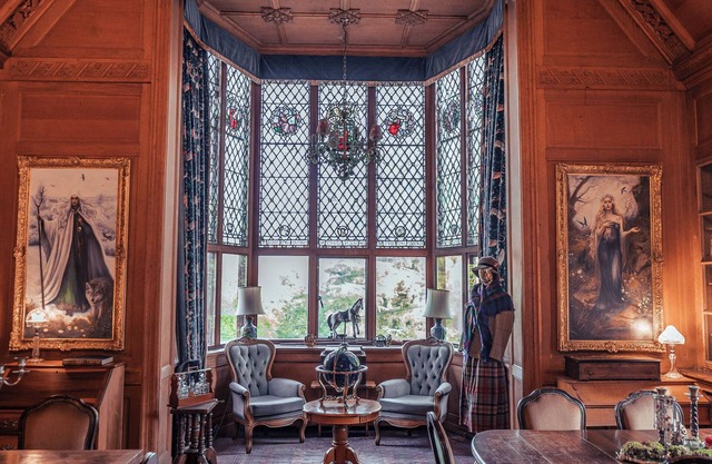 Glencruitten House