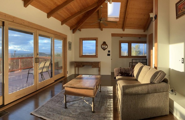 Glorious View Getaway near Sedona and Verde Valley