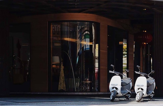 GoGo Hotel