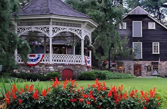 Golden Plough Inn At Peddlers Village