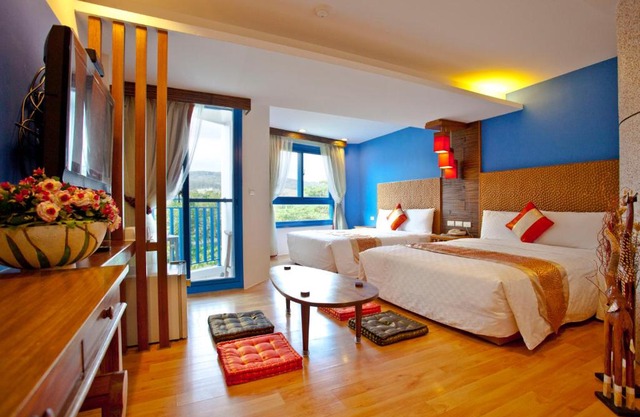 Golden Sea Inn