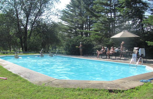 Golden Stage Inn B&B
