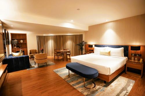 Golden Tulip Jaipur 
