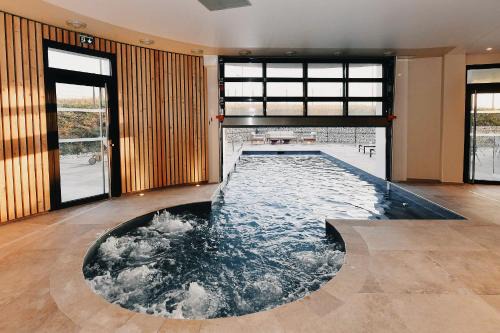 Golden Tulip Reims Bezannes