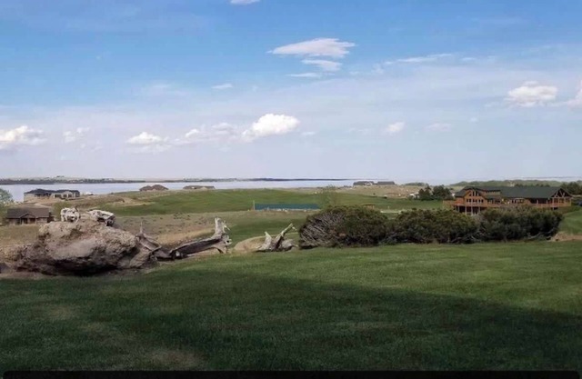 Golf 2 bed/2 bath Course Condo Bayside at Lake Mac