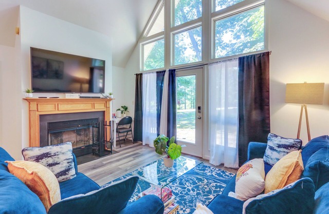 Golf + Hike: Home w/Resort Perks in Hedgesville