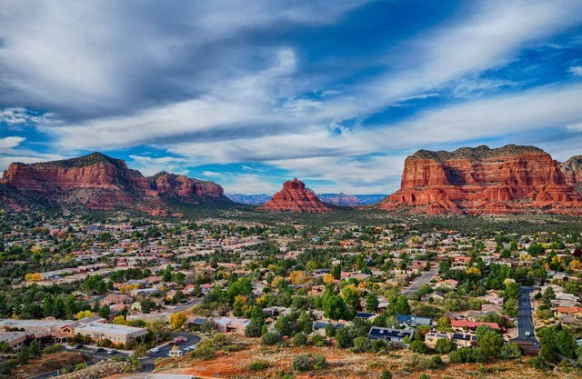 Golf, Hike or Bike Sedona at our Gated 2 Bed 2 Bath Resort Condo