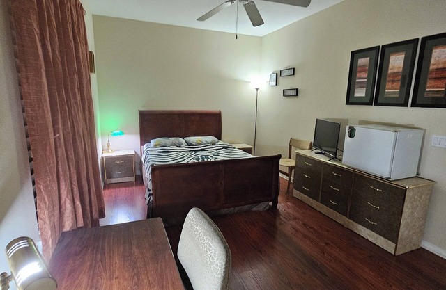 Good Room 1
