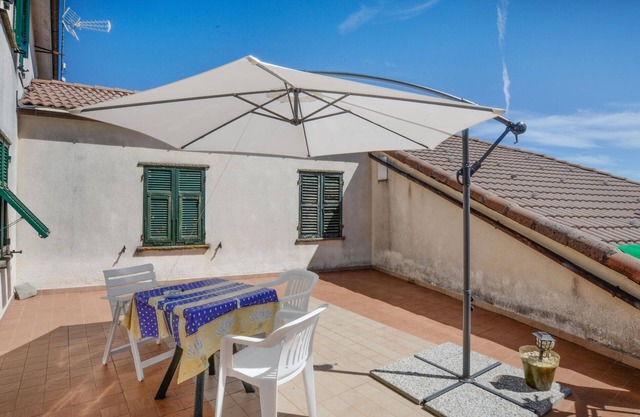 Gorgeous apartment in Colli di Ossegna with WiFi