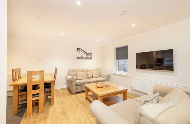 Gorgeous Apartment near Edinburgh Castle