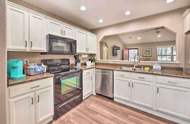 Gorgeous Bentonville Vacation Rental!