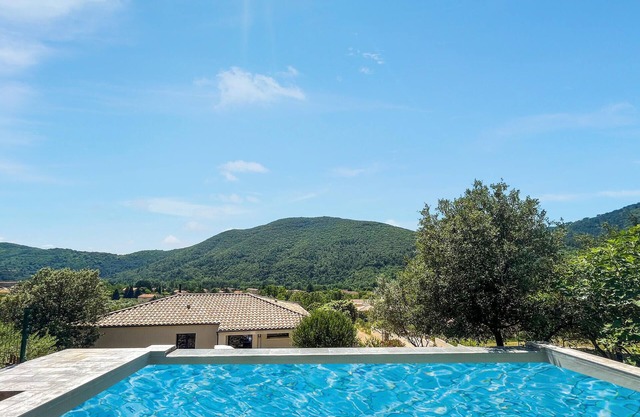 Gorgeous home in St-Florent-sur-Auzonne