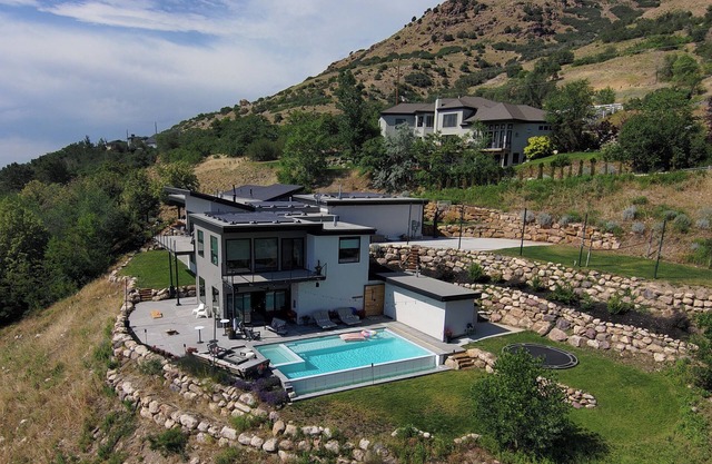 Gorgeous Getaway near SLC & Ski