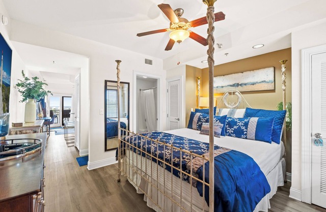 Gorgeous Gulf view condo in beautiful Carillon beach