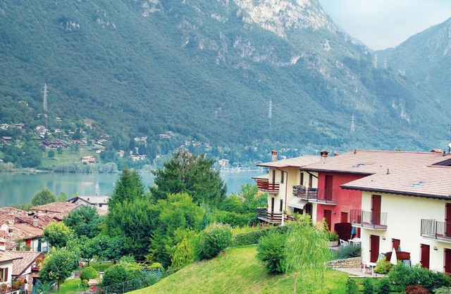 Gorgeous Holiday Home near Idro with Private Terrace