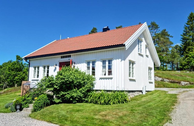 Gorgeous Home In Marnardal With Wifi