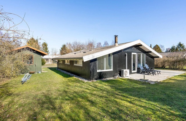 Gorgeous home in Nysted with WiFi