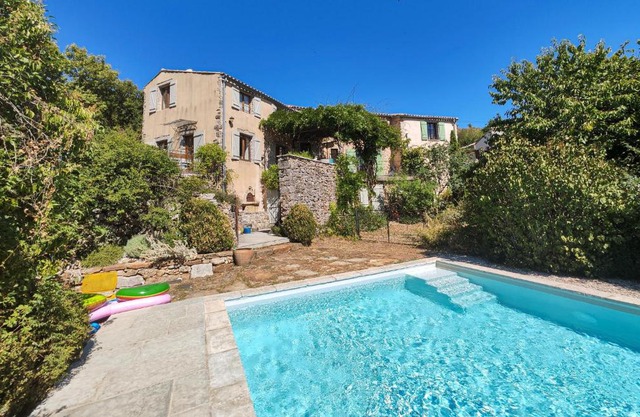 Gorgeous Home In St Maurice Navacelles