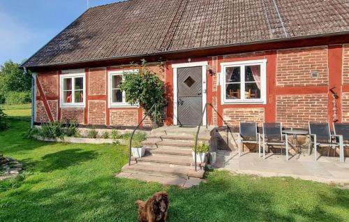 Gorgeous Home In Vinslöv With Wifi