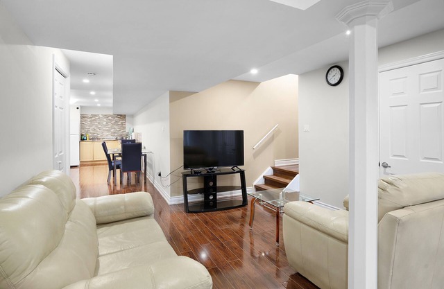 Gorgeous,spacious and bright 3 bedroom Walkout Basement!